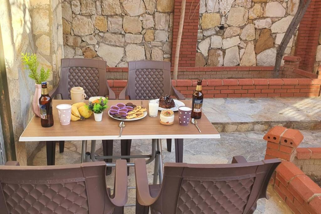 2+1 Apartm With Garden + Balcony , At Ladies Beach Kusadası Eksteriør bilde