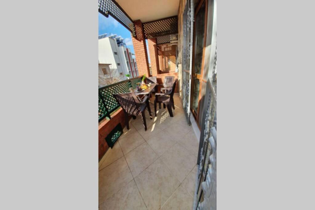 2+1 Apartm With Garden + Balcony , At Ladies Beach Kusadası Eksteriør bilde