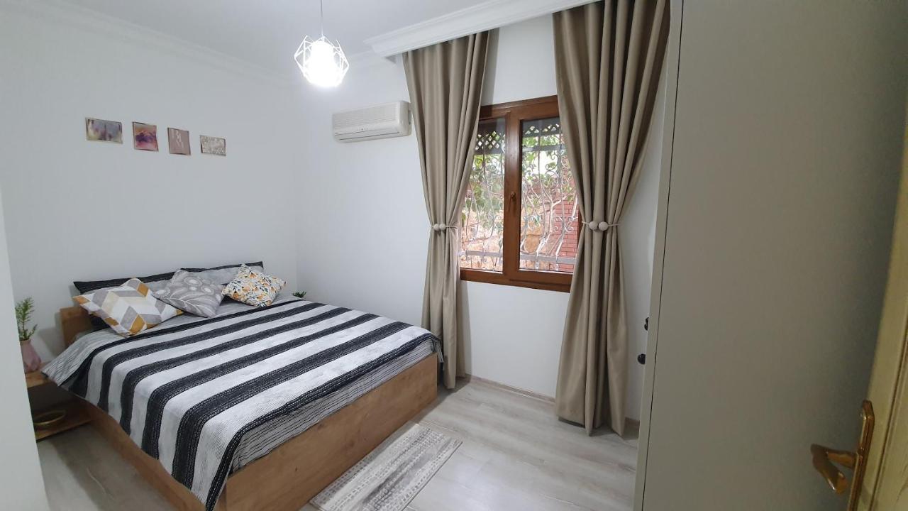 2+1 Apartm With Garden + Balcony , At Ladies Beach Kusadası Eksteriør bilde